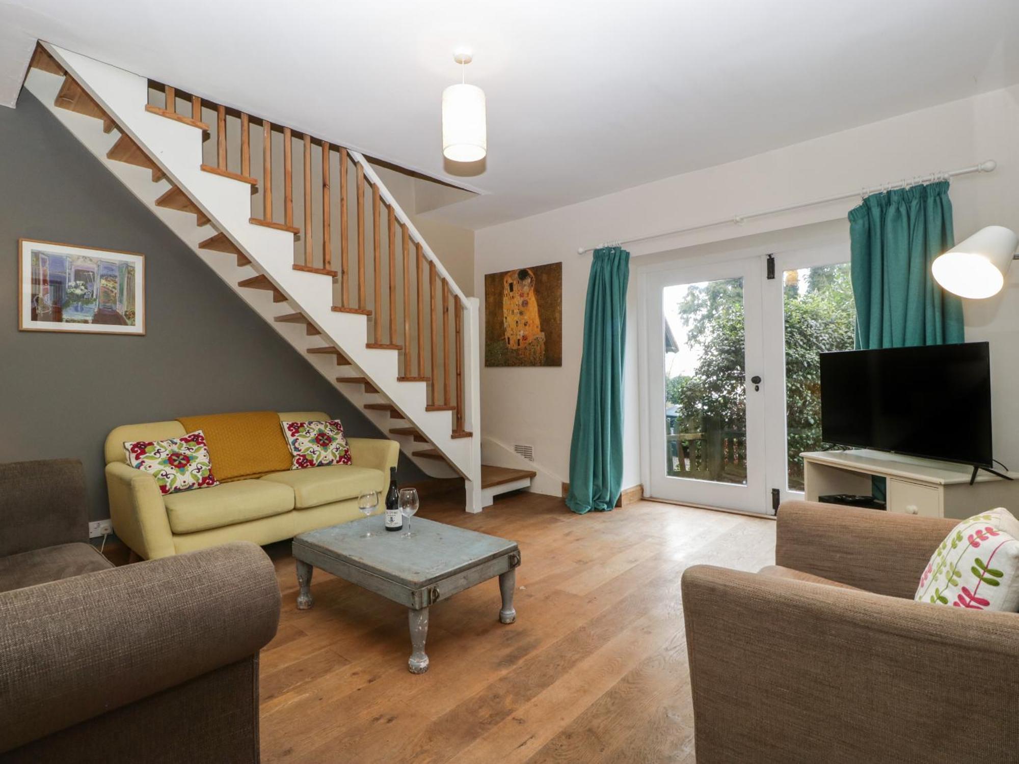Woodlands Cottage ลีโอมินสเตอร์ ภายนอก รูปภาพ